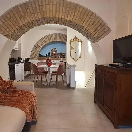 アパート Mon Cheri Colosseo ローマ